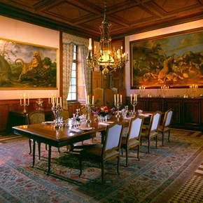 Château de Canisy, Locations exclusives