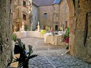 Fiche détaillée salle "La Cour"